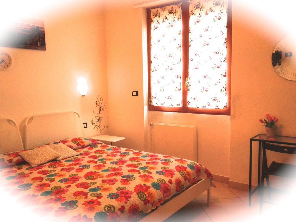 Top Suit Centro - Guest House Бругерио Стая снимка